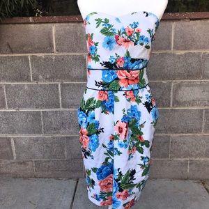 Torrid Size 16 Strapless Floral Dress